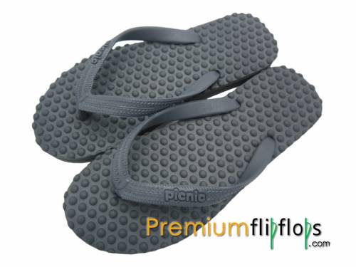 Sturdy Rubber Slippers Mo P M 01